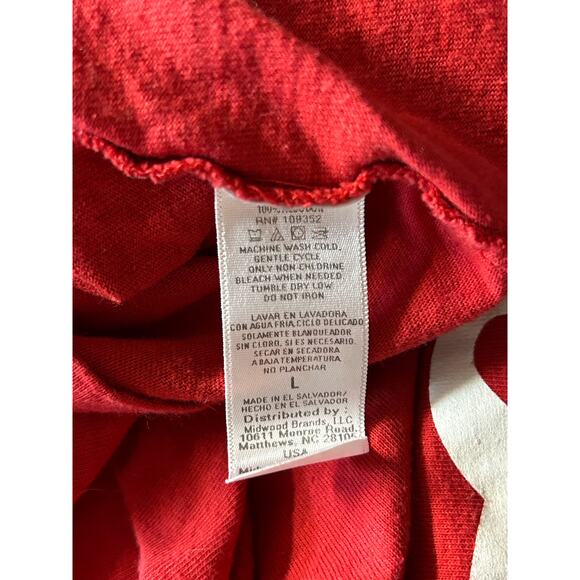 LIT Men’s Large Red Christmas T-Shirt Holiday Theme short sleeve - Picture 7 of 7